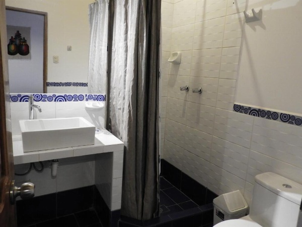 Picaflor Tambo Guest House image 26